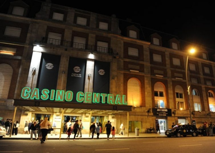 ¿Qué hacía famosa actriz internacional en el Casino Mar del Plata?